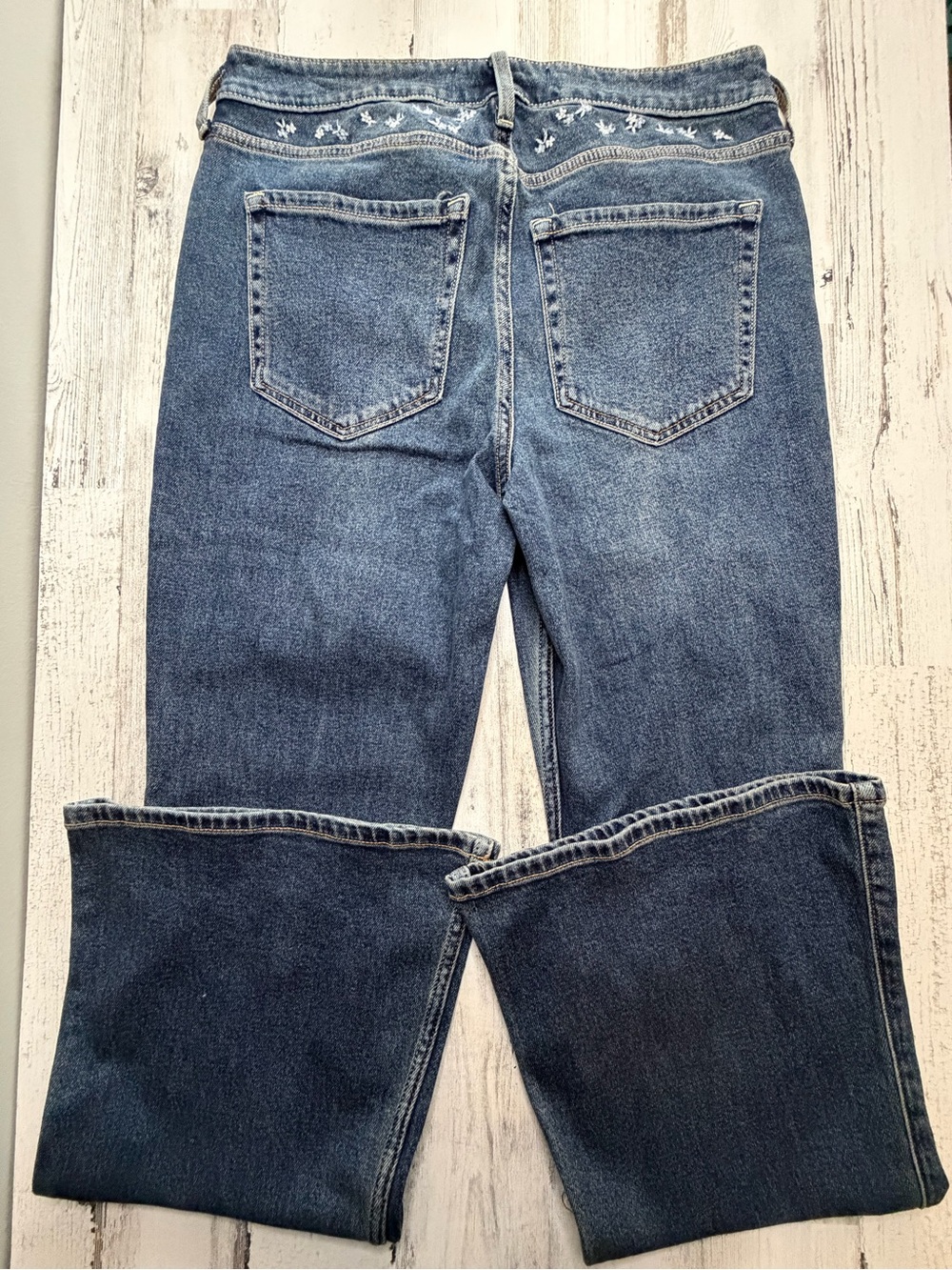 Hollister High Rise Flare Jeans Womens 12R W31 Floral Embroidered Dark Wash